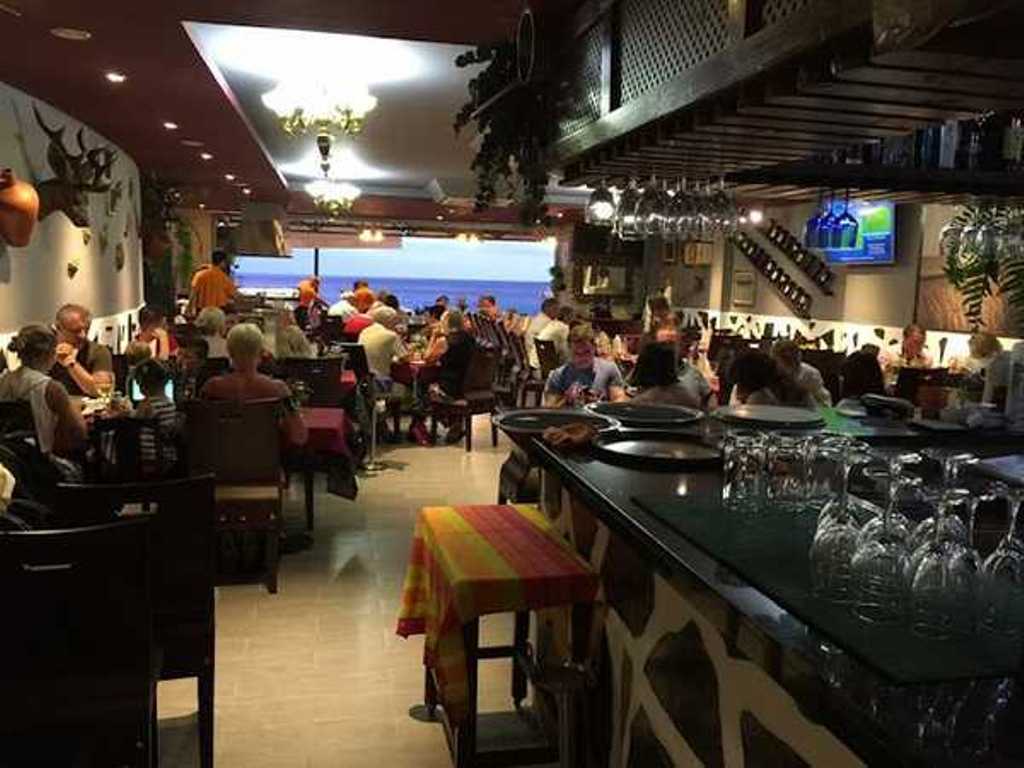 img-56333-restaurante-isla-olivina-restaurantes-en-playa-blanca-las-palmas 🍴 Restaurante Isla Olivina – Sabor auténtico frente al mar