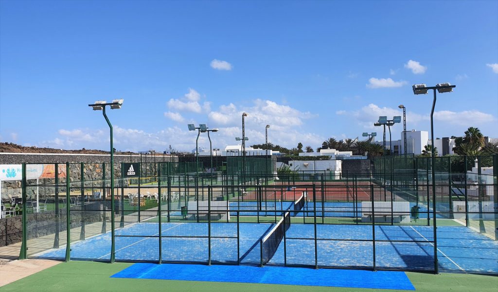 1-3-scaled-1-1024x600 🏓 Hyde Park Lane Pádel & Tenis – Deporte y Relax junto al Mar