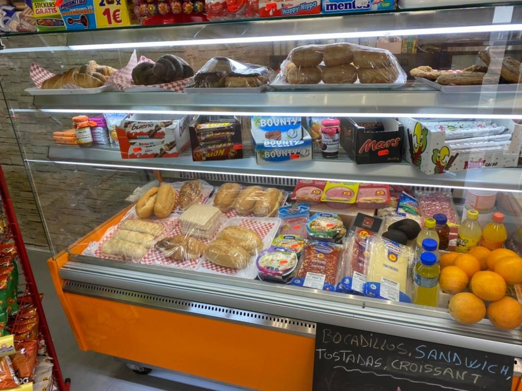 120252897_4634887456551340_2566019453873393453_n-1024x767 🛒 El Sendero Minimarket – Mucho más que una tienda en Ye